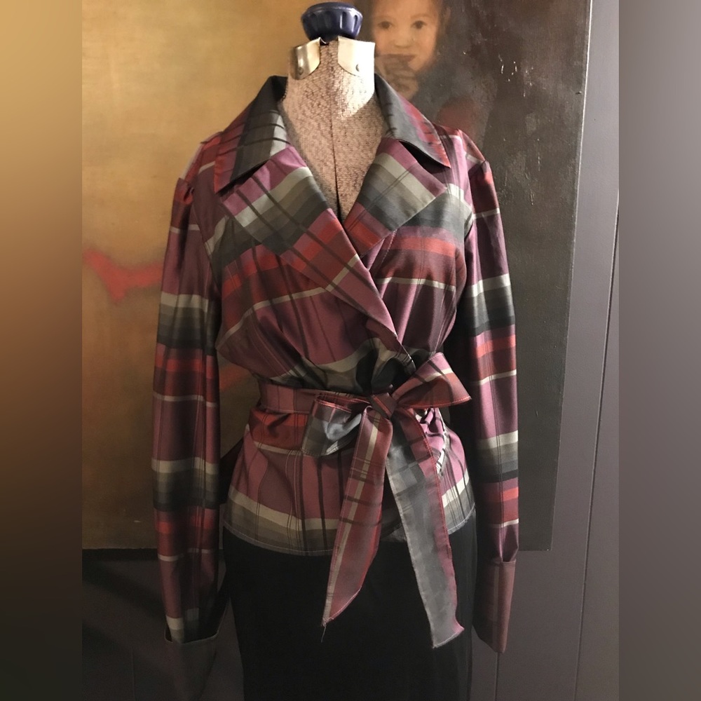 Brand: J Michaels Exquisite Plaid Wrap Style Top Size 12 🇨🇦 - Picture 8 of 16